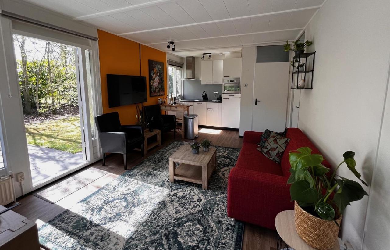 Fijne plek met eigen bos 2000m2 en GRATIS linnen en handdoeken!! Denekamp Buitenkant foto